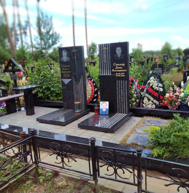 Памятник, Новолюберецое кладбище